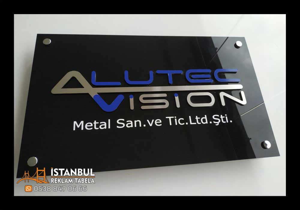 alutec vision metal dokulu kapı tabelası